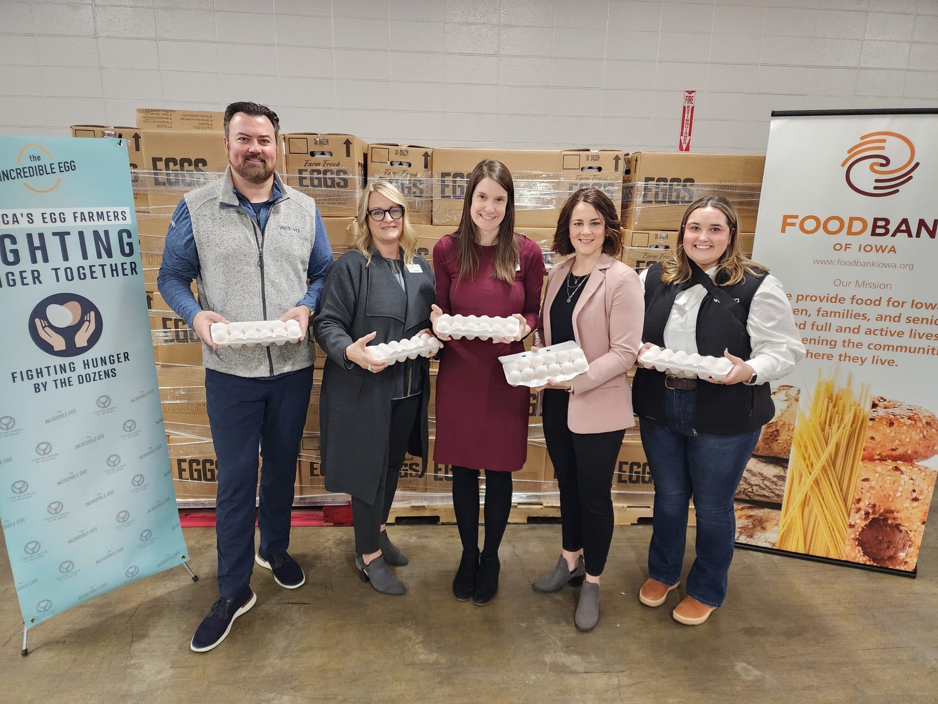 Versova donates 9,000 dozen eggs to Food Bank of Iowa KIWA Radio