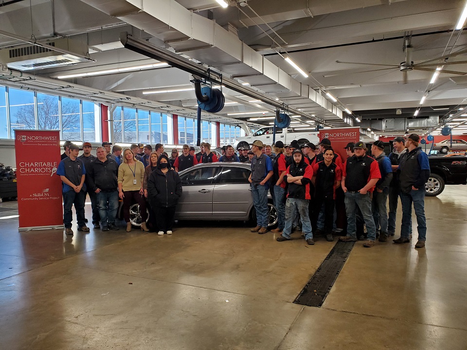 Sheldon Single Mother Of Five Receives "Charitable Chariot" KIWA Radio