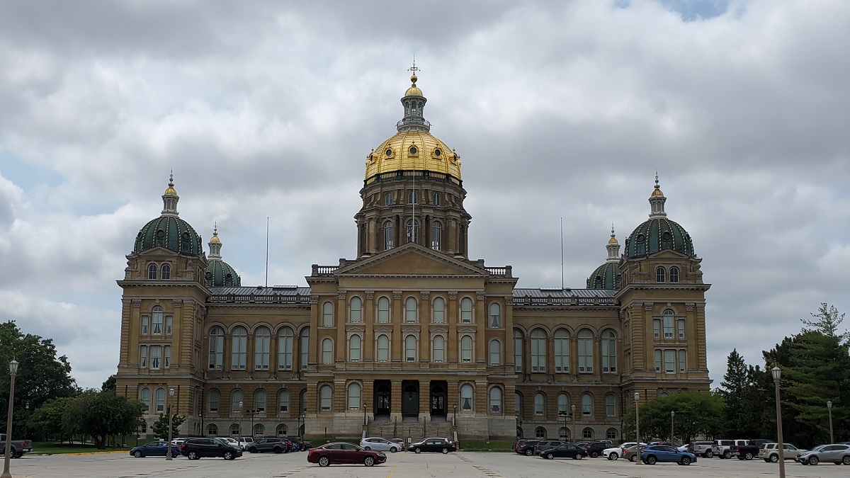 Senate Confirms Governor's Picks For Key Education Posts - KIWA Radio