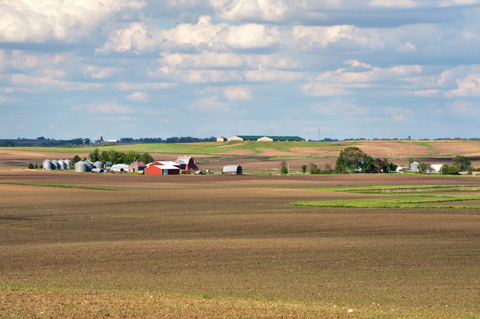 New Book Urges Iowans To Take 'LongTerm View' Of Our Valuable Ag Land