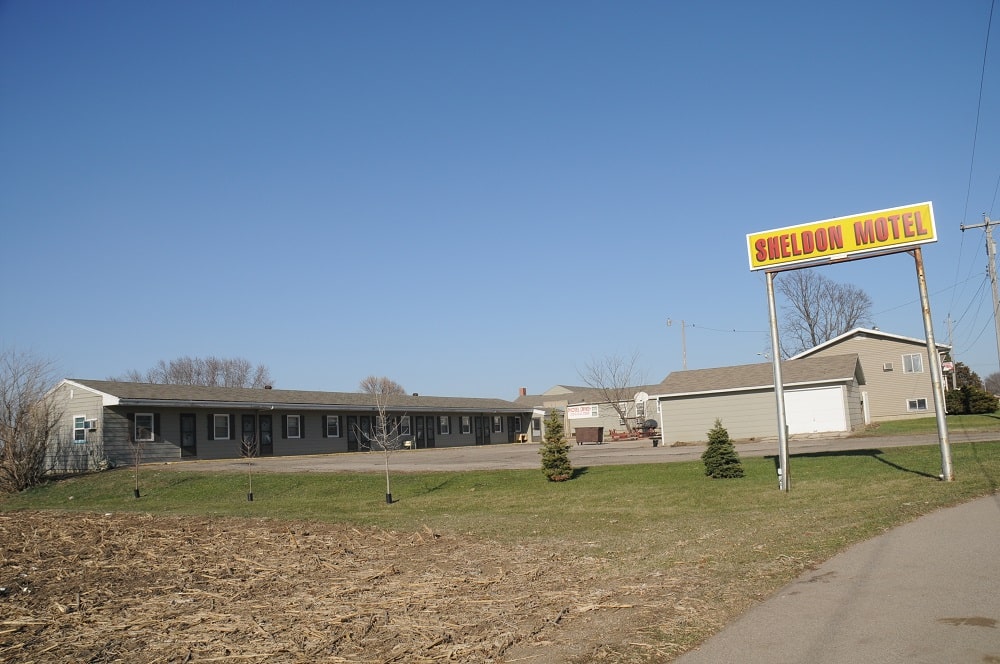 Sheldon Motel Damaged In Tuesday Accident KIWA Radio